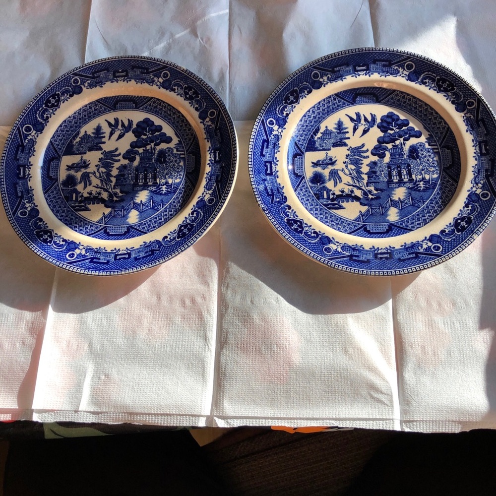Blue and White Antique 1911 Buffalo Pottery Porcelain blue willow 6.25 inch